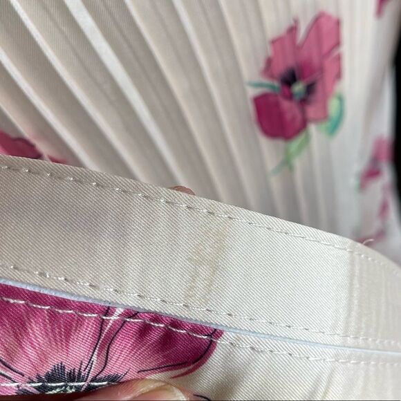 NICHOLAS Pleated Prairie Floral Belted Midi Dress - Picture 11 of 15